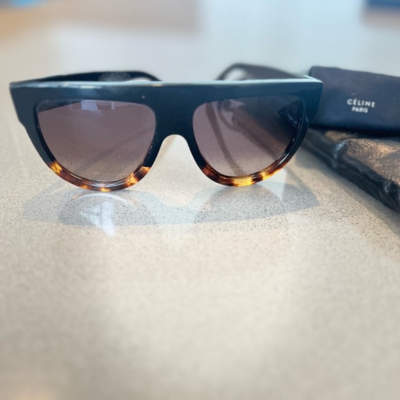CELINE SUNGLASSES 
CL4004IN - Picture 3 of 10